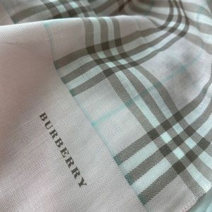 Burberry pashmina style wrap